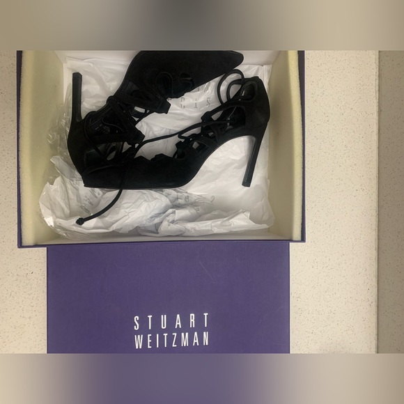 SOLD!! NIB STUART WEITZMAN Women’s Black Suede Ankle Tie Heels Pumps Shoes Sz 5 - Picture 4 of 9